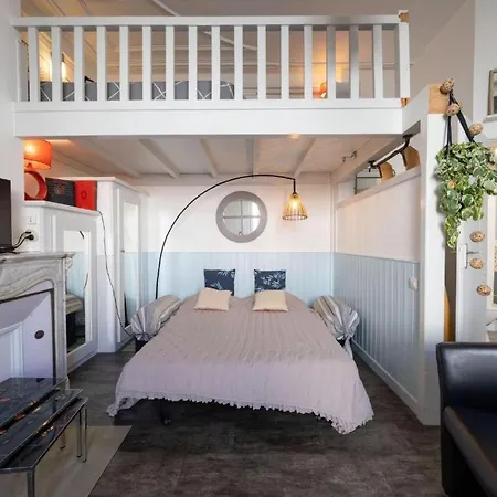 Parenthese En Apartment *